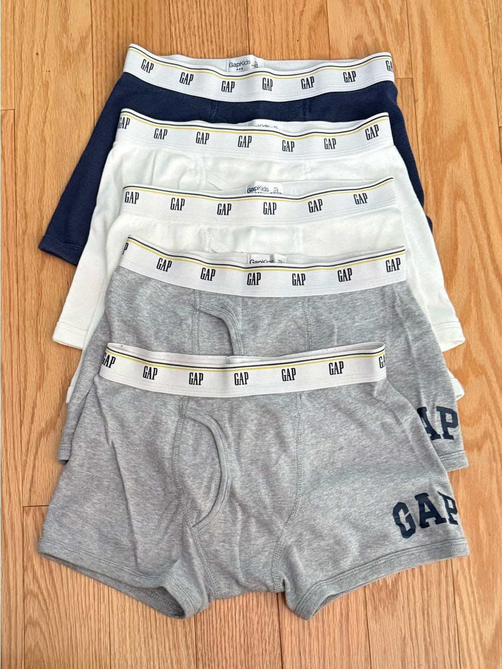 GAP kids cotton boxer briefs 5 pair size 10 L